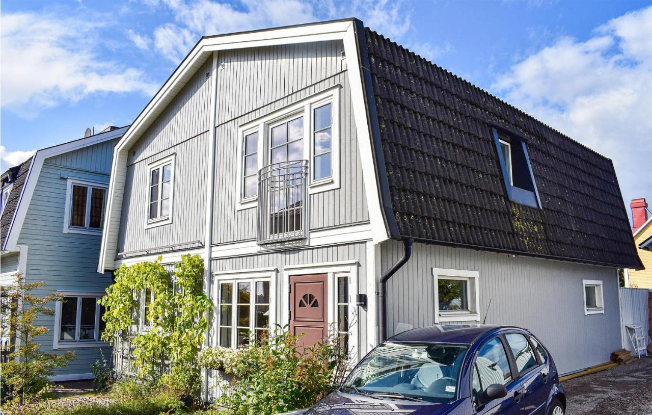Cozy Home In Karlskrona With Kitchen Dış mekan fotoğraf